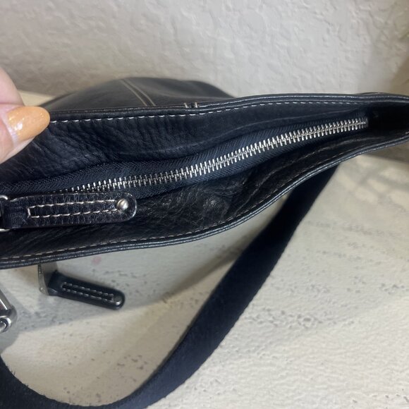 B. Makowsky Black Stitched Leather Crossbody Handbag Saddlebag Hobo - Picture 7 of 12